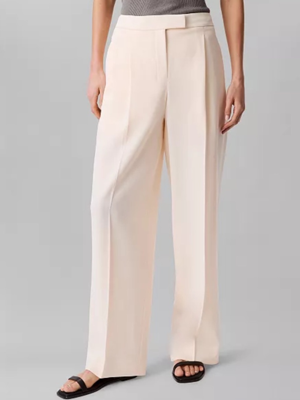 Calvin Klein
Women's Soft Crepe Pleated Straight-Leg Pants